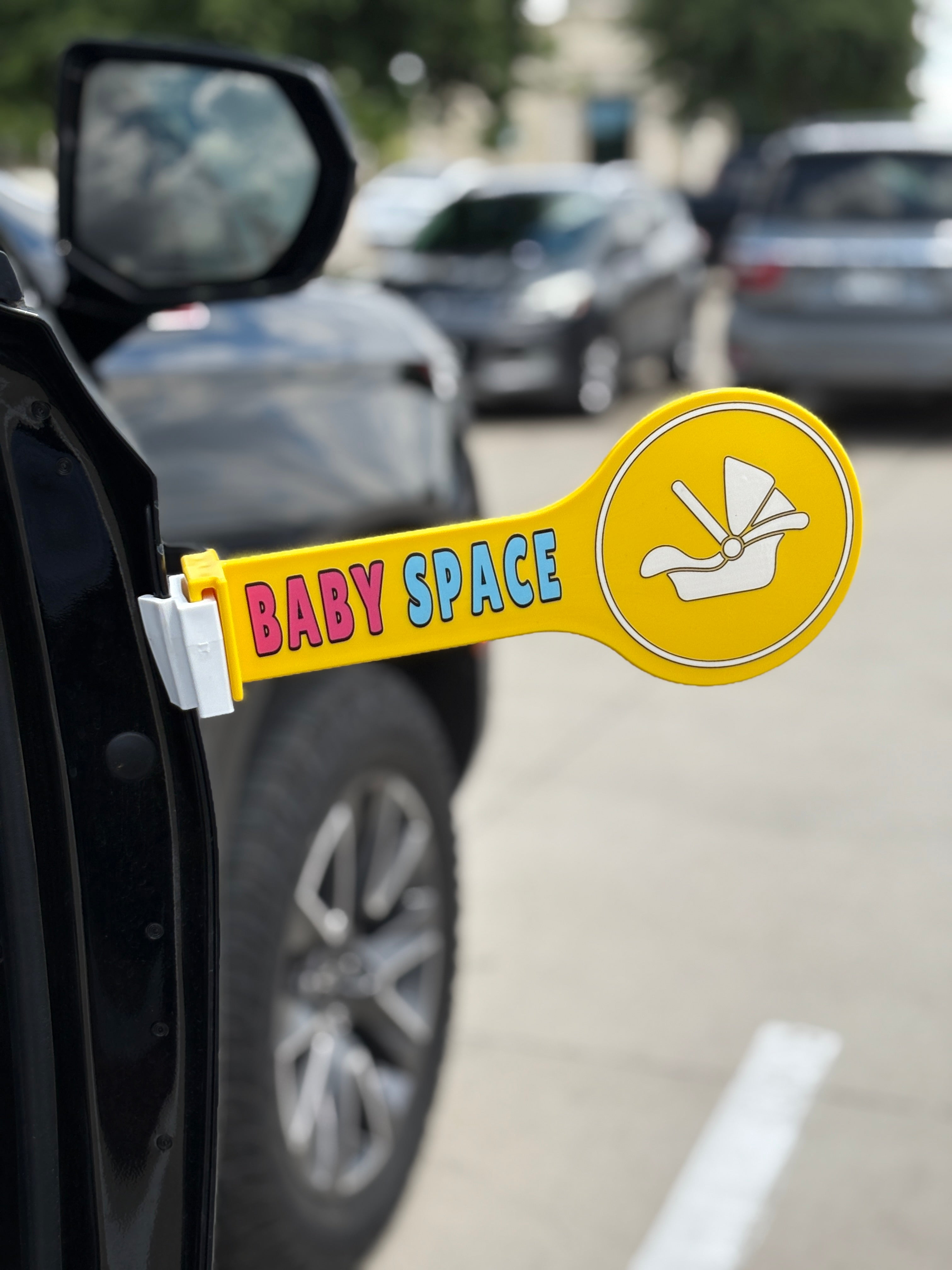 baby_space_sign_open_door_2309de1e-31df-4583-a0ce-3c9cd65ce58d.jpg